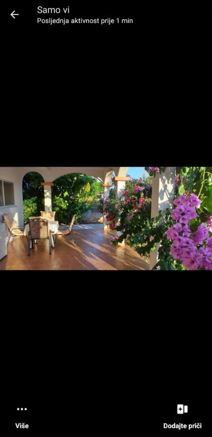 Apartments Golic Biograd Na Moru Extérieur photo