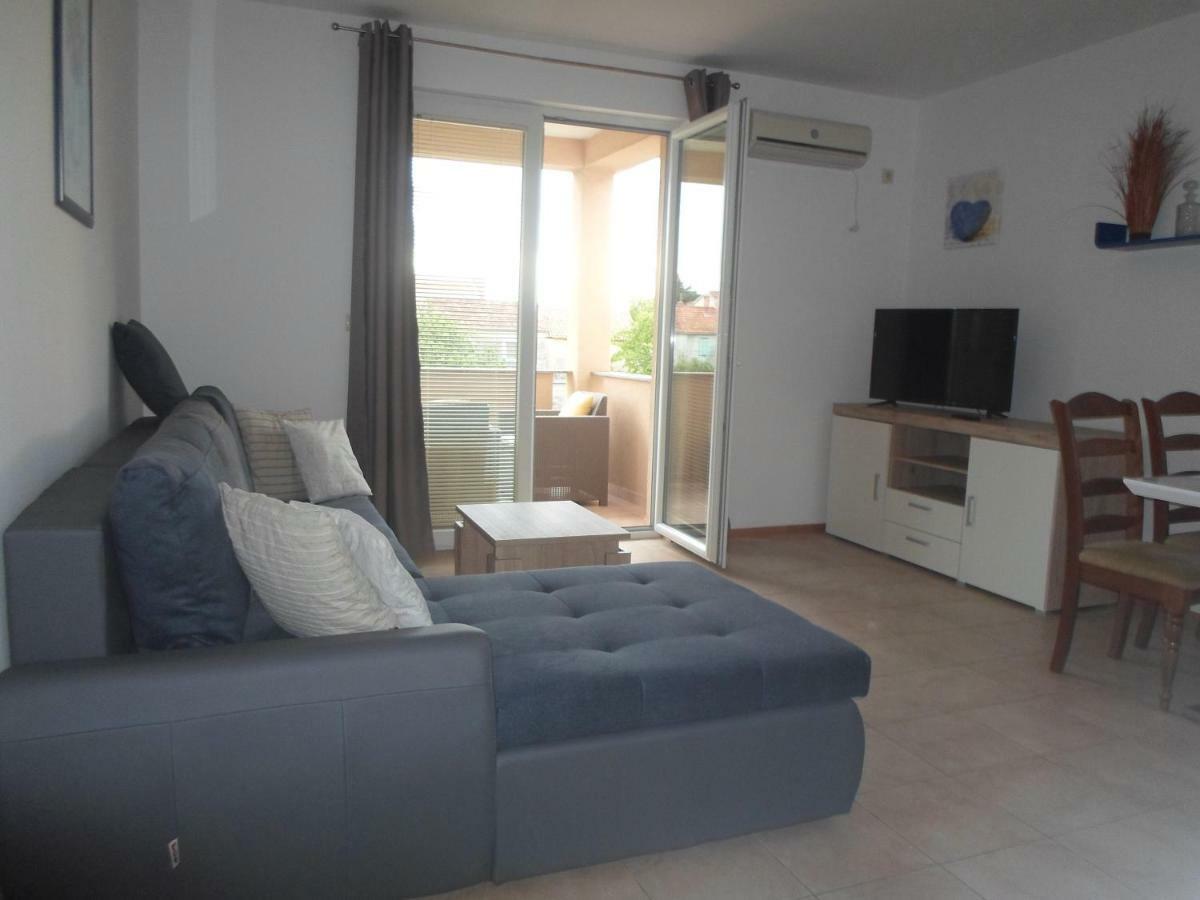 Apartments Golic Biograd Na Moru Extérieur photo