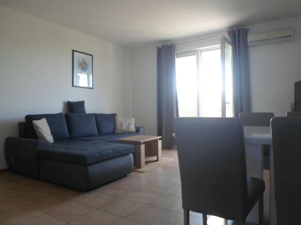 Apartments Golic Biograd Na Moru Extérieur photo