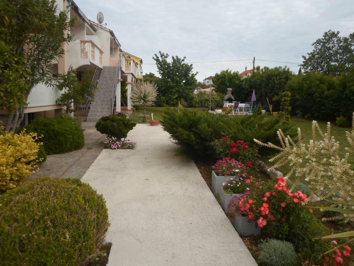 Apartments Golic Biograd Na Moru Extérieur photo